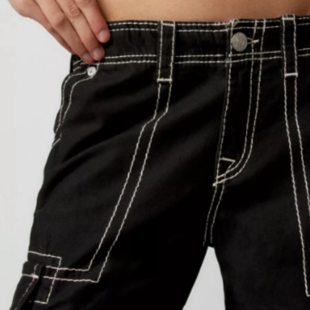 True Religion Jet Black Military Cargo Black Pants With White Stitching Size 26 - Picture 8 of 13